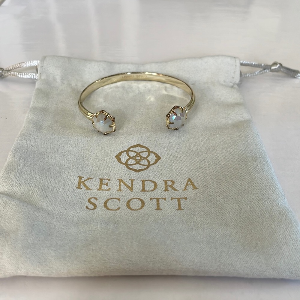 Kendra Scott cuff bracelet
